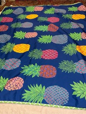 Pineapple Print Navy Bedding Throw MAX STUDIO HOME THROW BLANKET